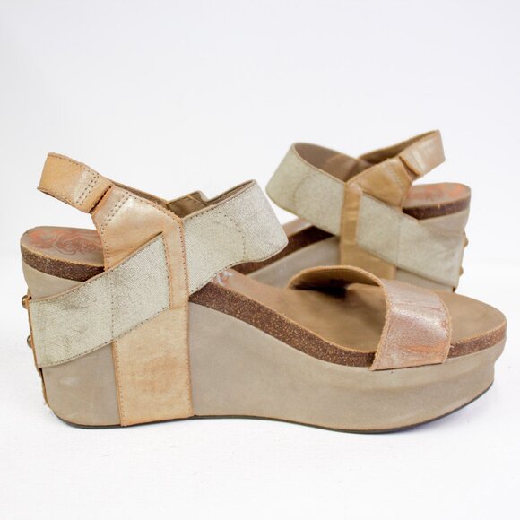 OTBT | Bushnell Gold Leather Platform Wedge Sandals Women's Size 10 - Picture 7 of 11